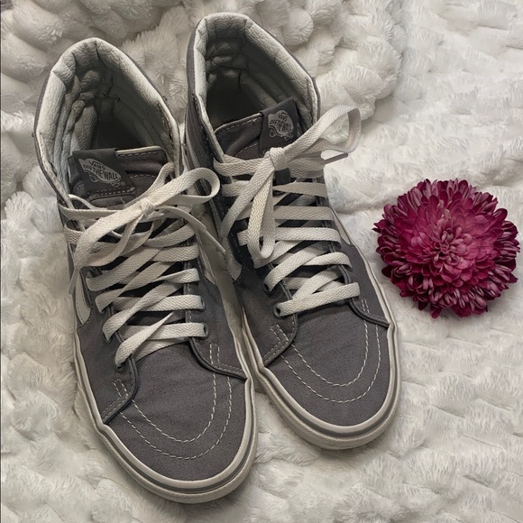 🌹 VINTAGE Vans • Gray and White High-Top Sneakers “WORLD’S #1 SKATEBOARD SHOE - Picture 4 of 15